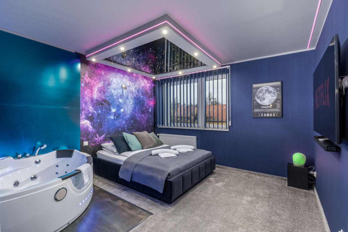 Apartament Galaxy nocą